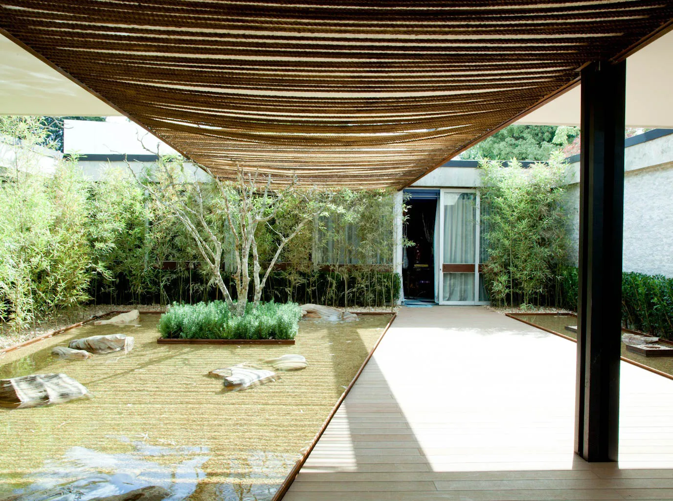 Lesco Deck 4